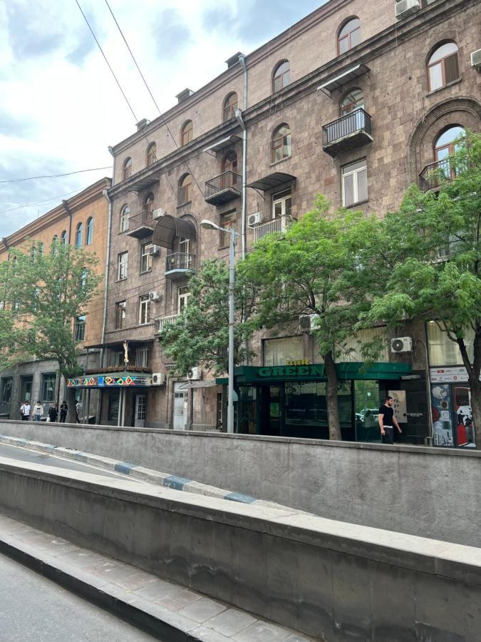 Guest House Green Erivan Exterior foto